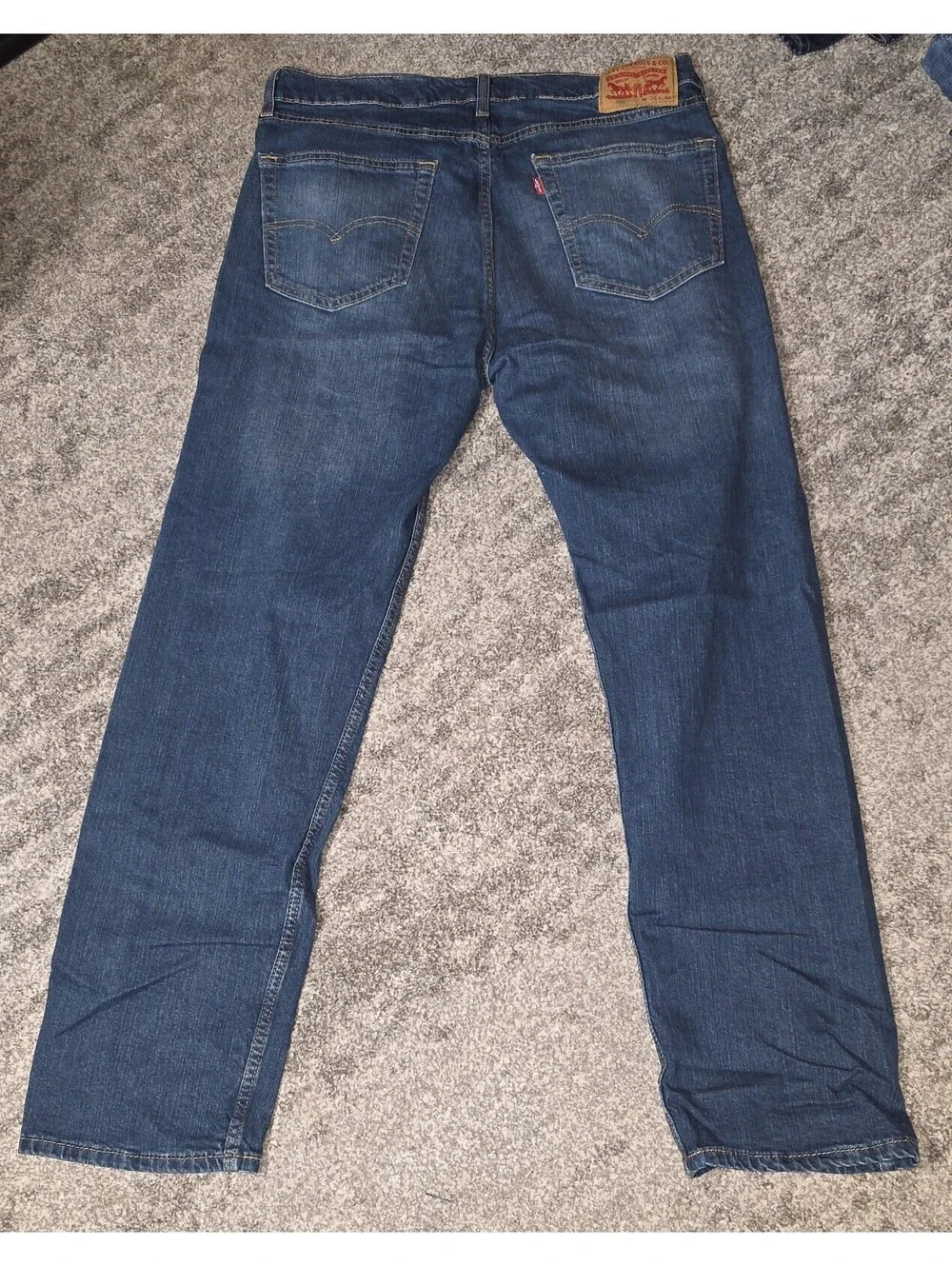 Levis 505 Regular Fit Jeans, Size 36W x 32L - Medium Blue Wash